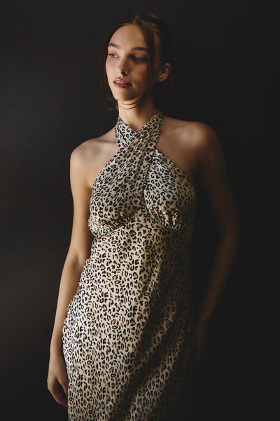 LEOPARD PRINT CROSS HALTER MAXI DRESS